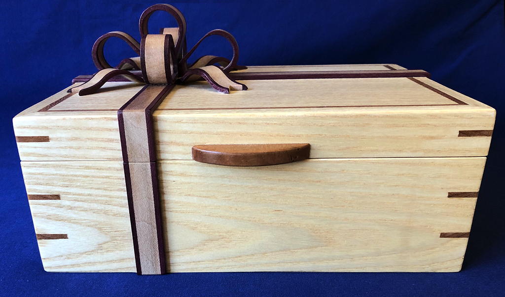 Bow Top Jewelry Box with Tray