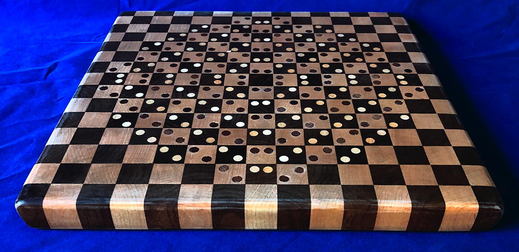 Bulge Illusion End Grain Cutting Board