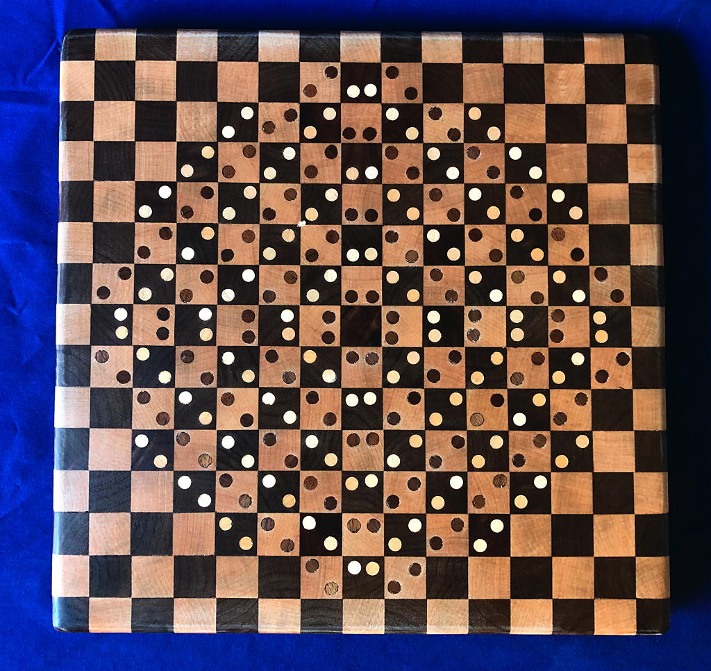Bulge Illusion End Grain Cutting Board