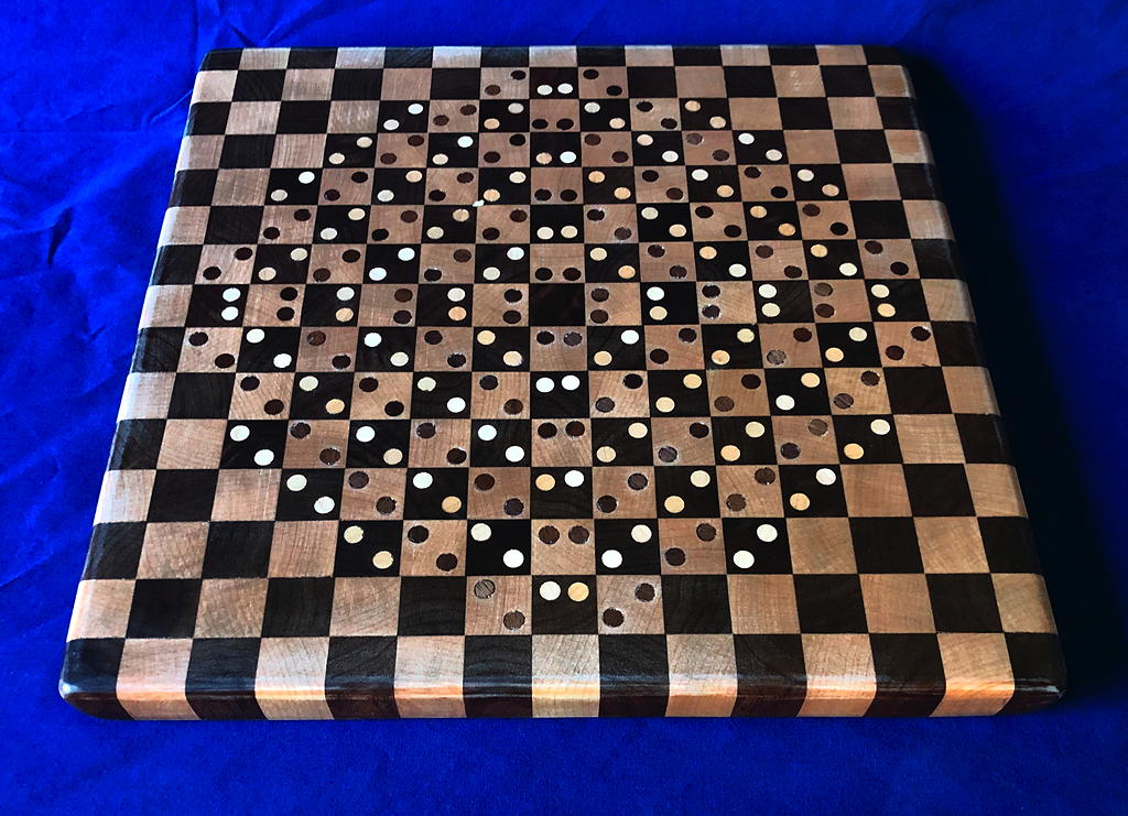 Bulge Illusion End Grain Cutting Board