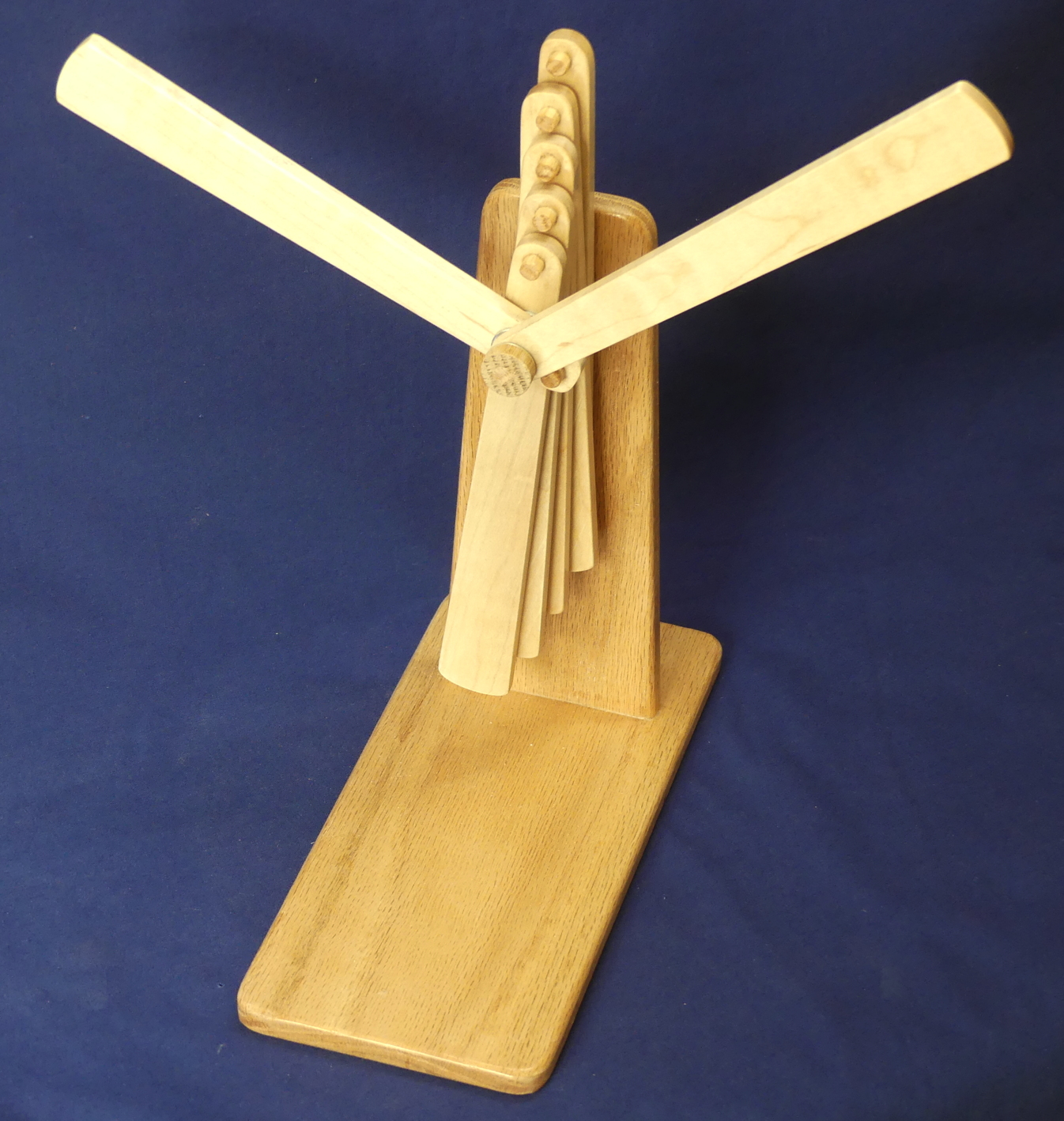 Flip Bar Kinetic Sculpture