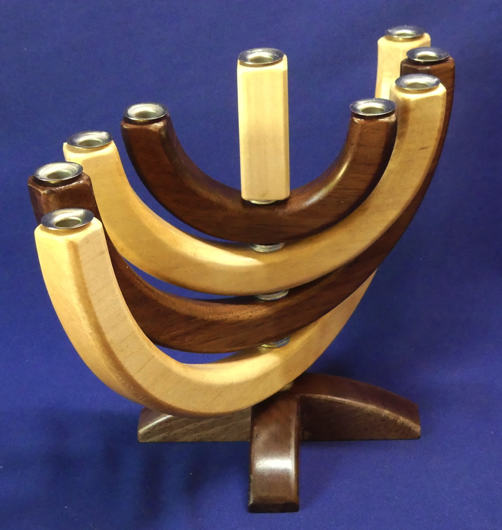 Menorah MW