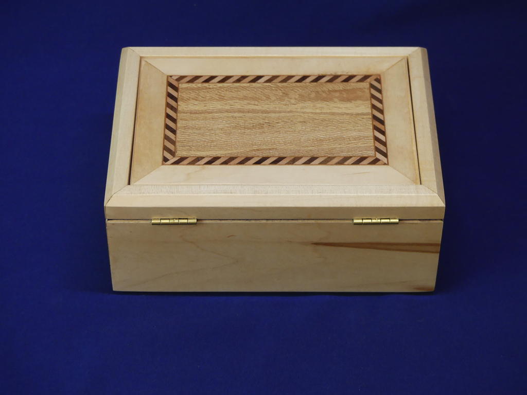Puzzle Box with Balls