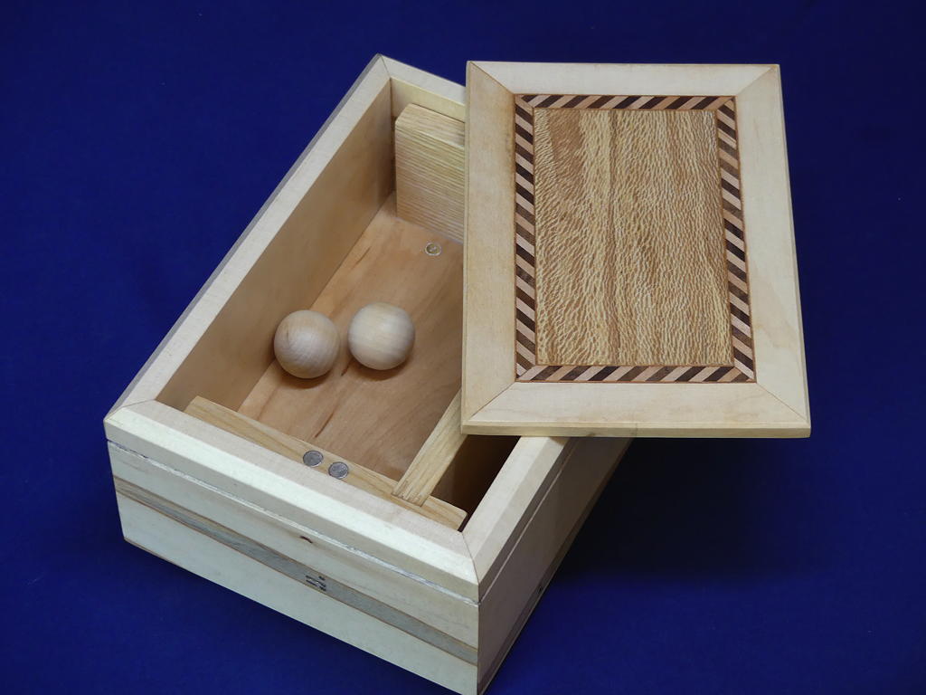 Puzzle Box with Balls