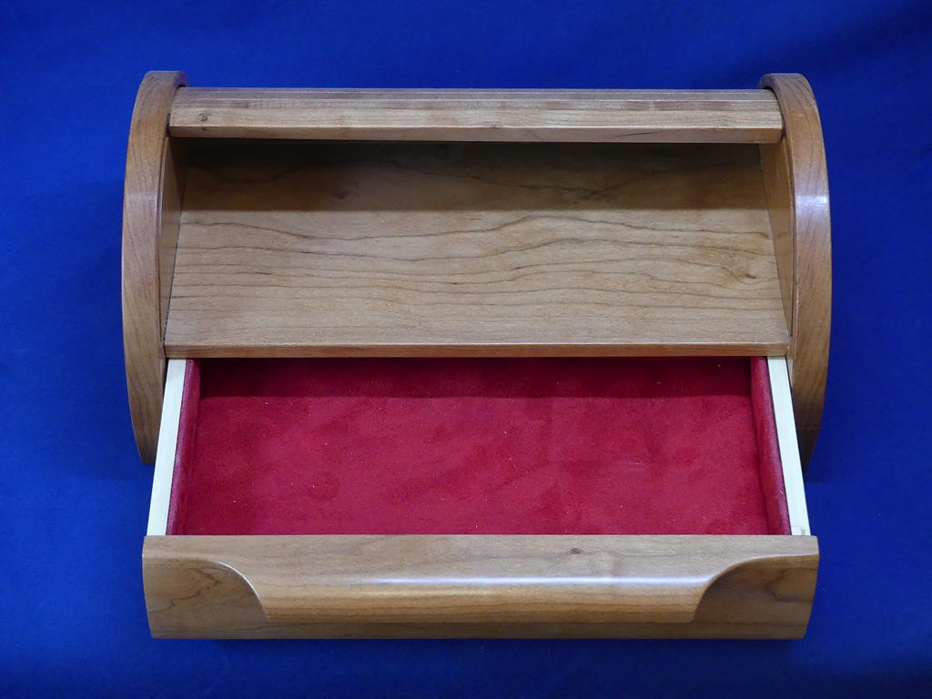 Bow-Topped Jewelry Box, CM