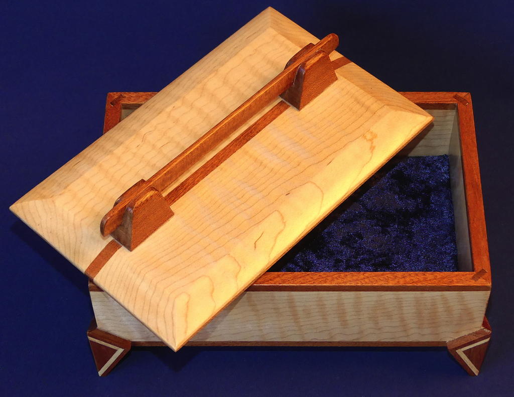 Treasure Box CM