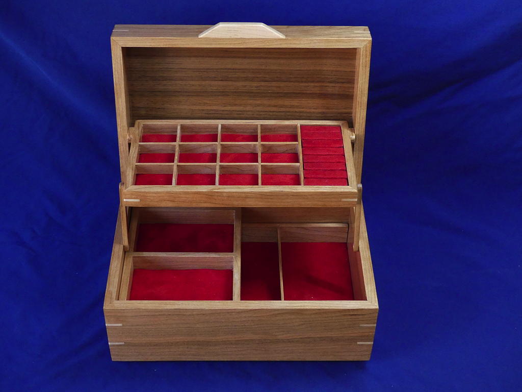 Tumbling Block Jewelry Box with Tray